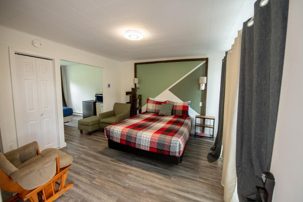 ماجوج Motel Fleur De Lys المظهر الخارجي الصورة