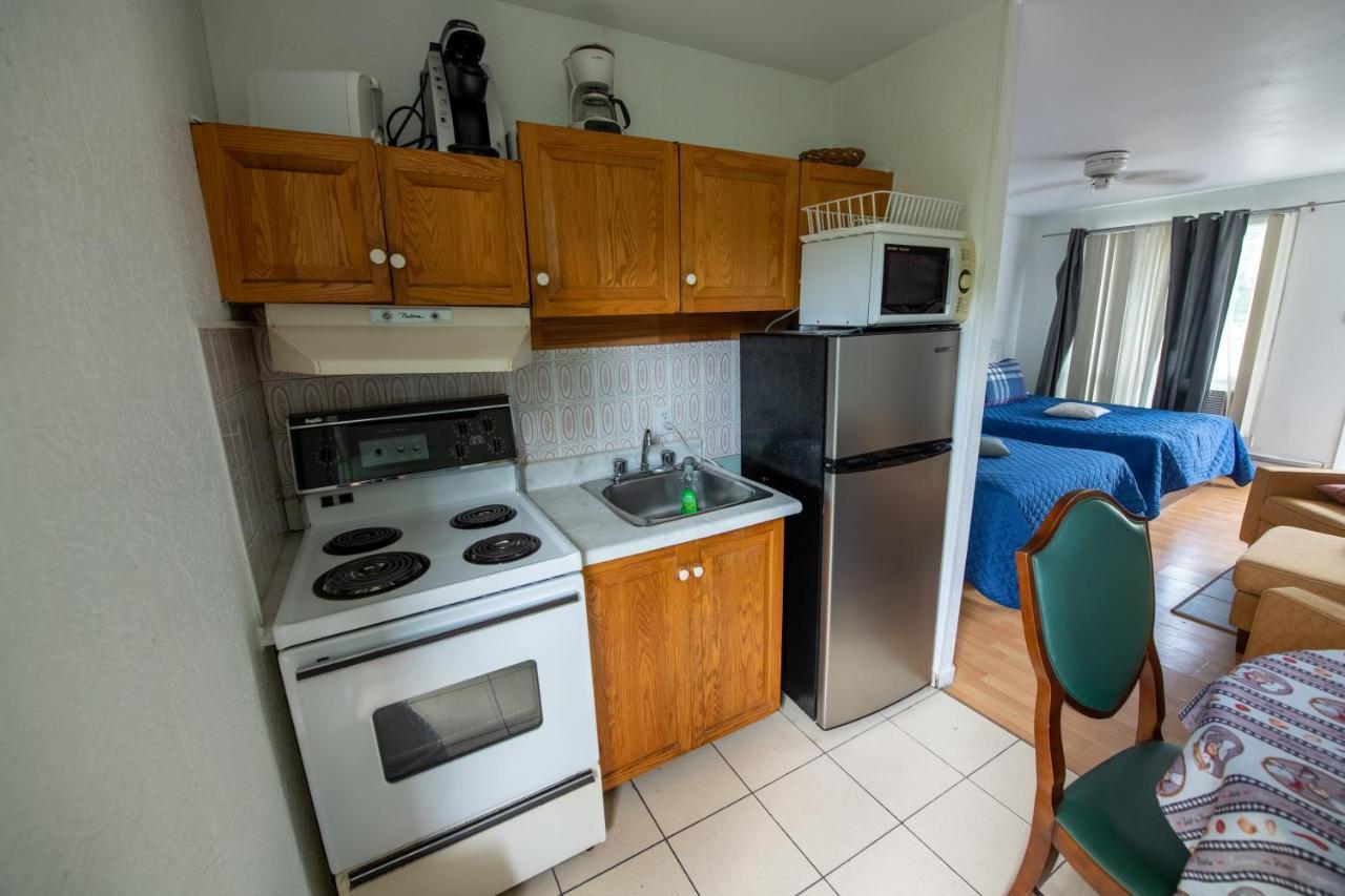 ماجوج Motel Fleur De Lys المظهر الخارجي الصورة
