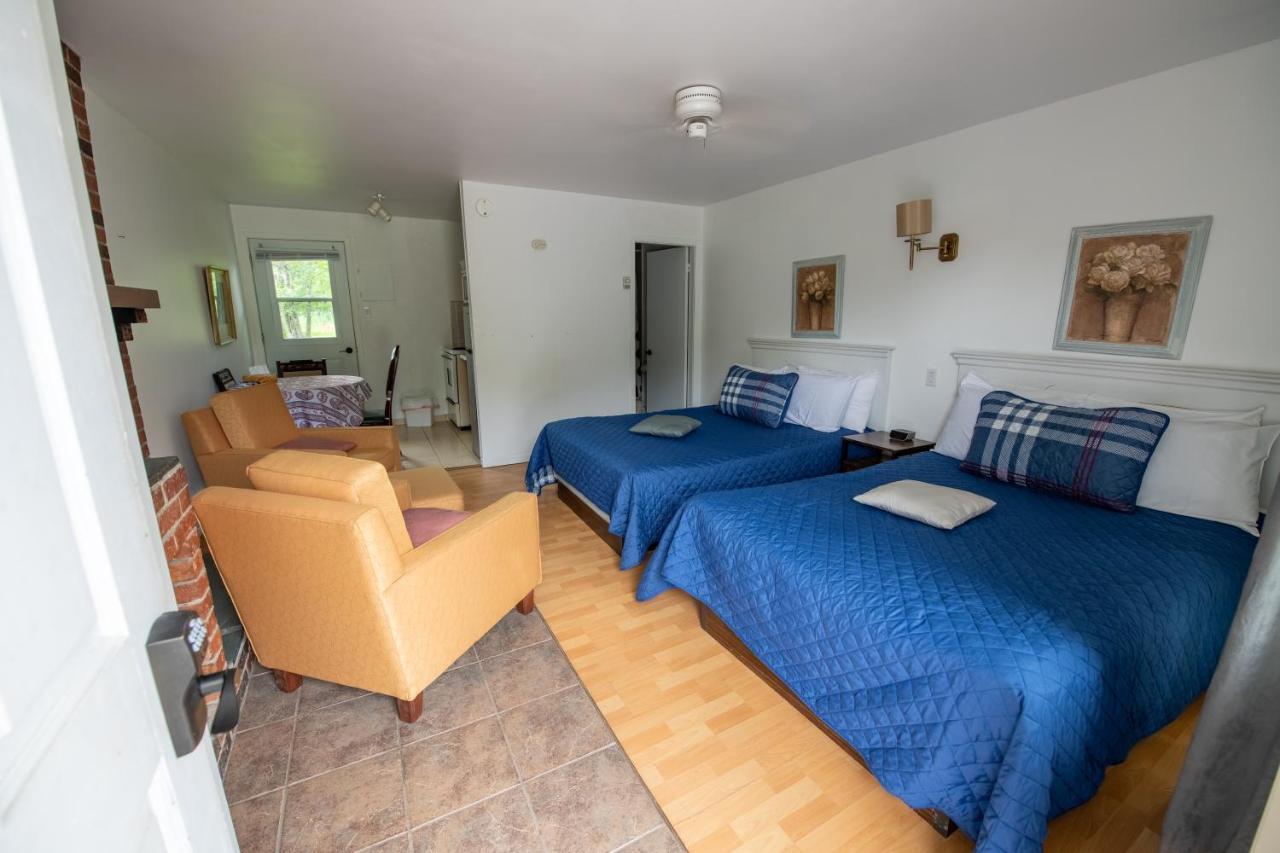 ماجوج Motel Fleur De Lys المظهر الخارجي الصورة