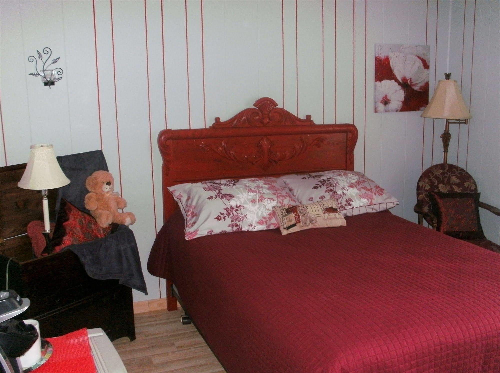 ماجوج Motel Fleur De Lys المظهر الخارجي الصورة